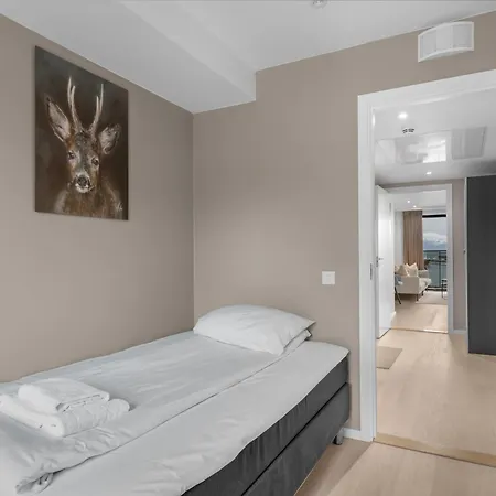 At The Docks Vervet, Fantastic Views Apartment Tromso