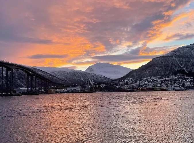 Northstay - The Northview Retreat, Free Parking, Amazing Ocean Views Appartamento *