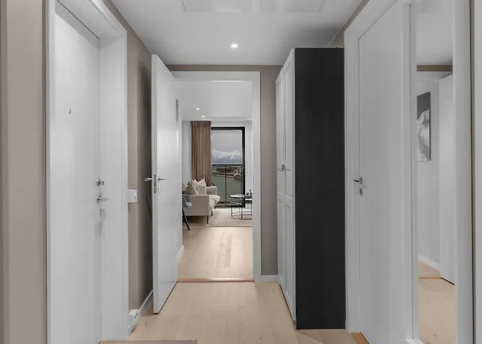 Northstay - The Northview Retreat, Free Parking, Amazing Ocean Views 아파트 트롬쇠